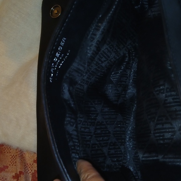 Kurt Geiger Elegant Black Quilted Handbag - Picture 11 of 12